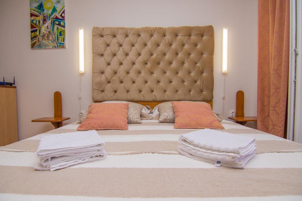 Apartmani Villa Kalinic ニヴィーチェ エクステリア 写真