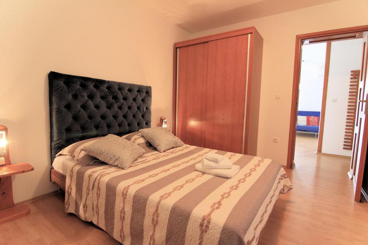 Apartmani Villa Kalinic ニヴィーチェ エクステリア 写真