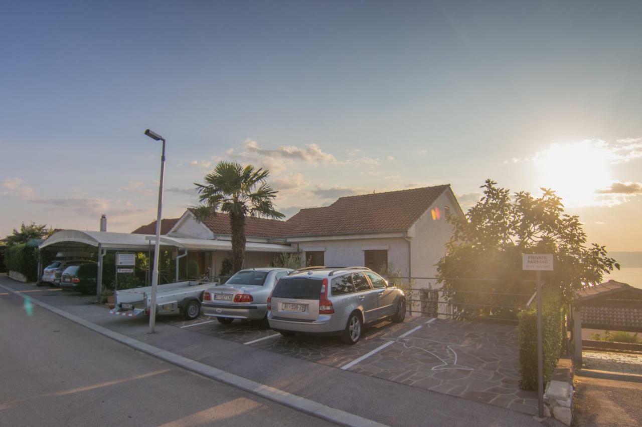 Apartmani Villa Kalinic ニヴィーチェ エクステリア 写真